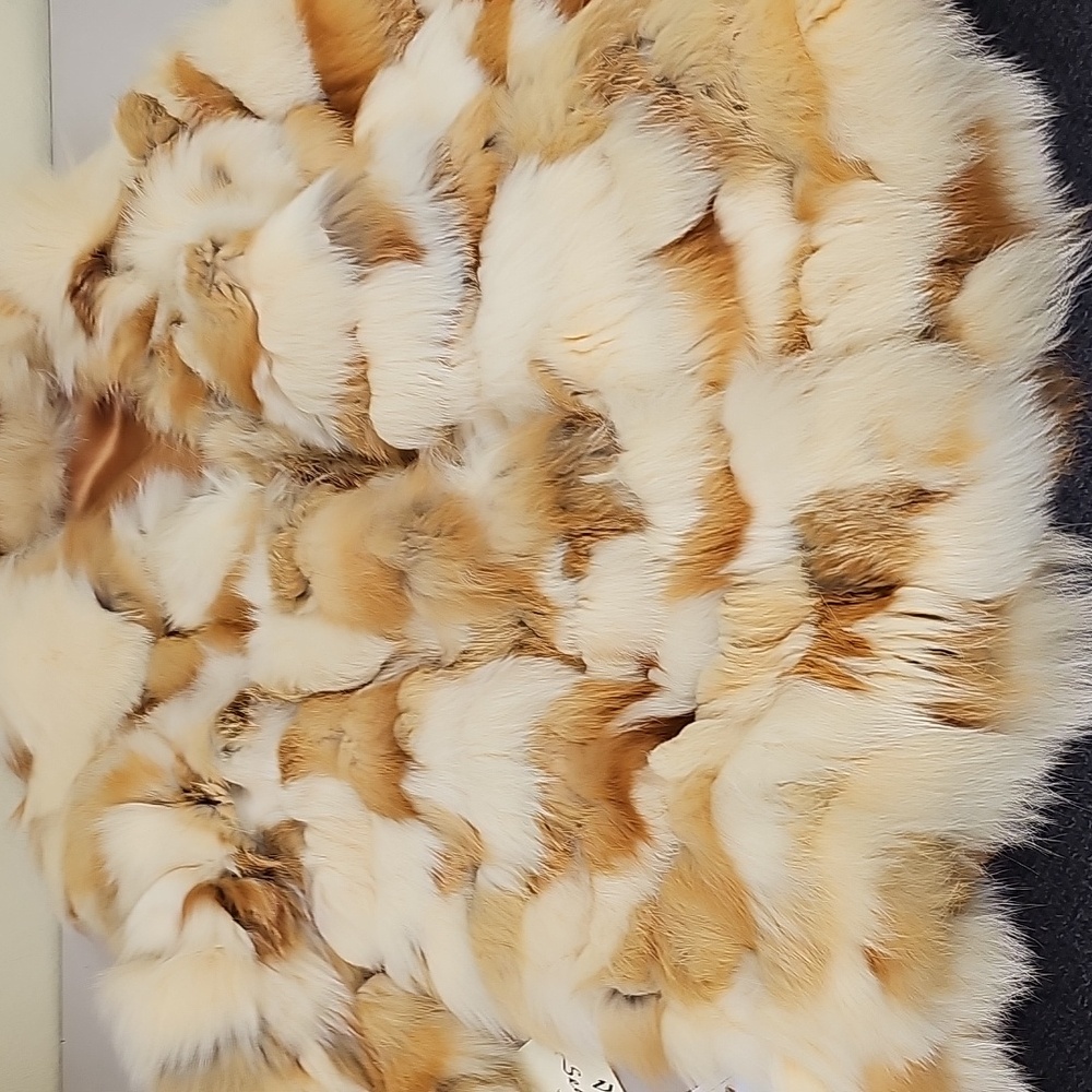 FUN VINTAGE Shaggy RED FOX Size 10 - Picture 4 of 4